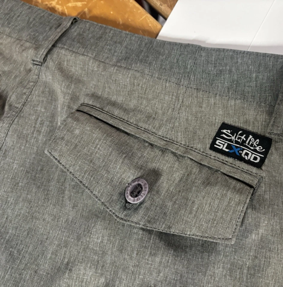 Pantalones Cortos SALT LIFE Transition SLX-QD Gris Carbón Híbrido Rendimiento Para Hombres 36 Usados en Excelente Condición Foto 2 de 4