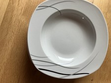 Eurohome Suppenteller 6 Stück, neu und unbenutzt, weiß Dekor Schwarz-Grau
