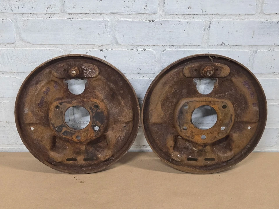 Placas de respaldo de freno de fábrica AMC 20 10" JEEP CJ 1979-86 -- CJ5 CJ7 CJ8 Foto 4 de 4