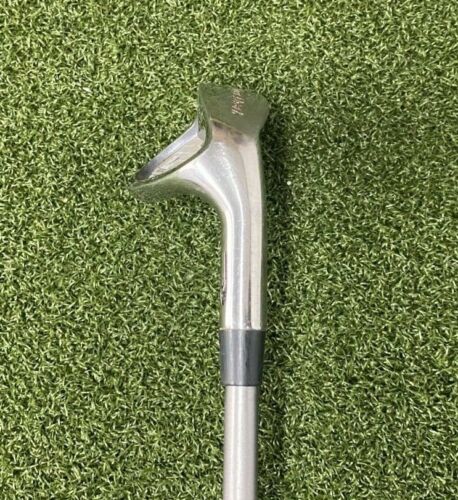Tiger Shark Lady Shark Sand Wedge Ladies Graphite ~34.5" / NEW GRIP / jl2364 - Picture 3 of 9