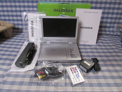 Insignia NS-8PDVDA 8