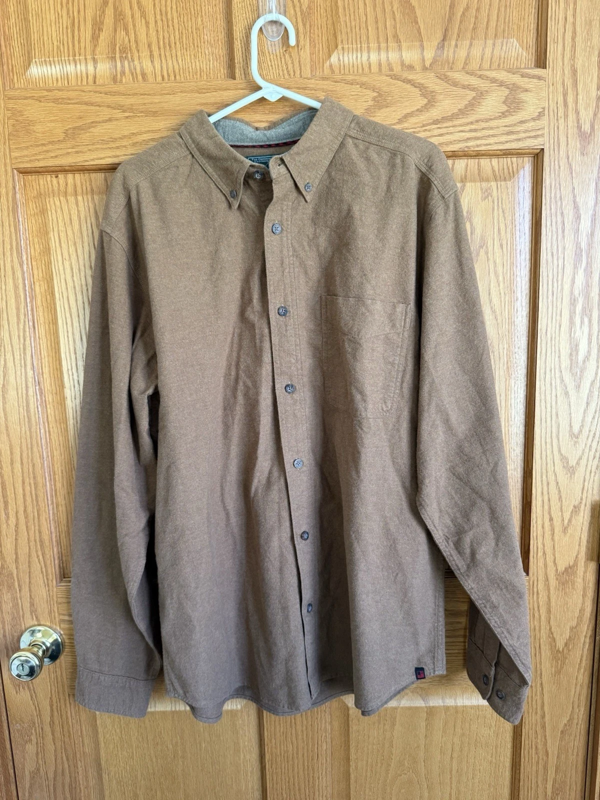 Woolrich Flannel Mens Button Down Shirt Large Outdoor Rustic Hike Fish Camp
Opens in a new window or