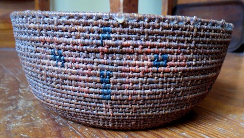 ANTIQUE WEST COAST NATIVE AMERICAN BASKET with FIREBIRDS - American Indian - Picture 2 of 6