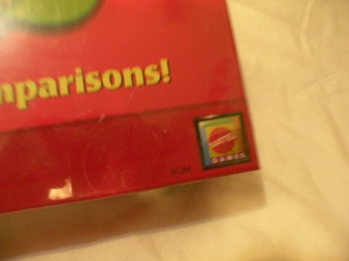 Mattel APPLES TO APPLES to Go Party Box Card Game NEW Sealed - Picture 2 of 9