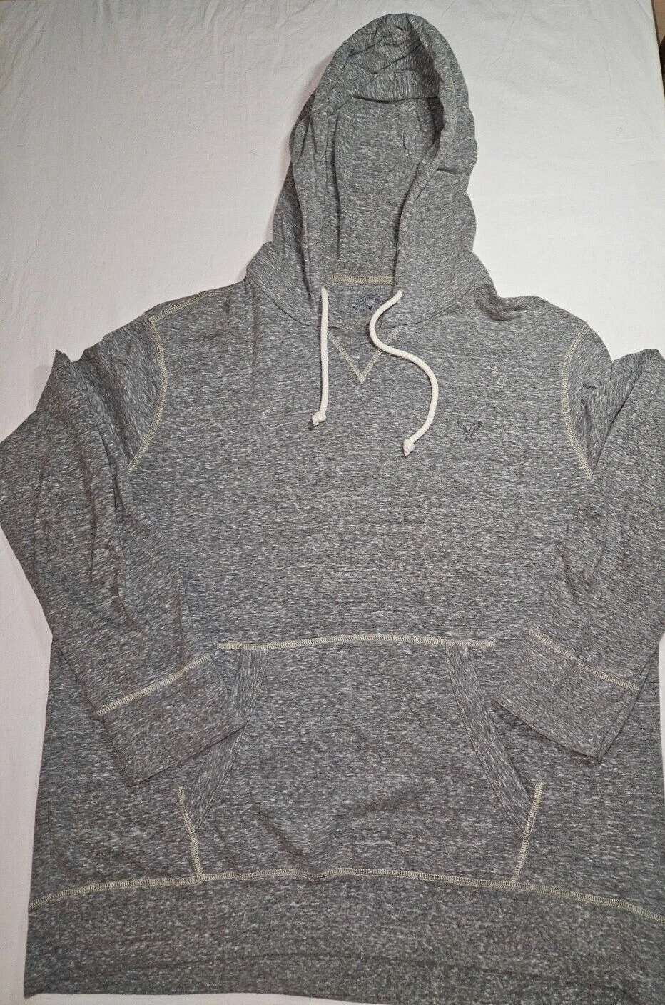 American Eagle Sweater Mens XL Solid Gray Athletic Fit Hoodie pullover front pk