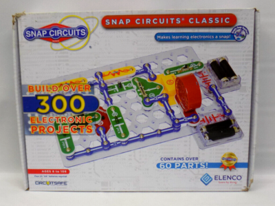 Elenco Snap Circuits Classic SC-300 Electronics Kit Over 60 Parts