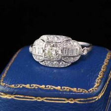 Gorgeous Art Deco 1.05CT Old Mine Cut Cubic Zirconia 925 Silver Engagement Ring