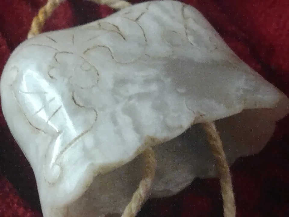 CHINE-Rare objet ancien en pierre dure gravée-Jade--chauve souris tabac- parfum- - Photo 3/4