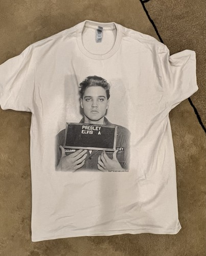 Elvis Presley Army T-shirt. Size Large.