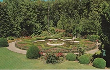 *Canada Postcard-"Star Pond" /The Butchart Gardens, Victoria, B.C./ (U1-872)
