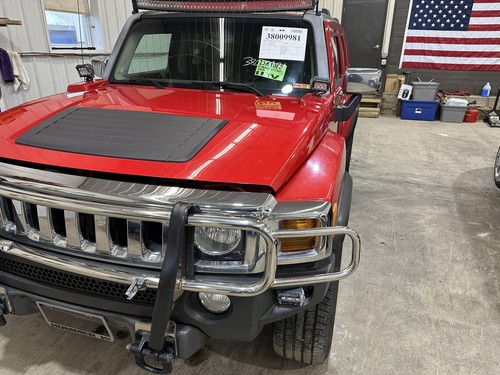 06-10 HUMMER H3 FRONT HOOD PANEL BONNET W/ BLACK GRILL & HINGES VICTORY RED 74U - Picture 2 of 11