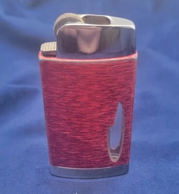 Scripto Butane Modernistic Lighter Red & Chrome cigarette smoking Vintage 