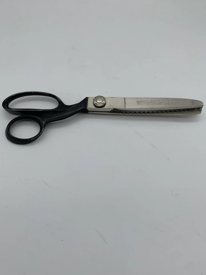 Wiss Pinking Shears 9" Nickle plated Steel Silver Black Heavy duty - Image 4 of 4