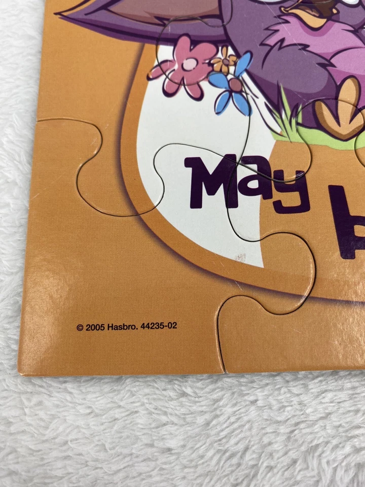 Rompecabezas púrpura FURBY 24 piezas 10”x13” completo 2005 Milton Bradley May Boh Foto 4 de 4