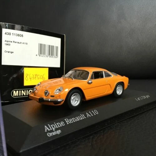 Modellini statici di auto da corsa sportive e turistiche per Renault sul Cars