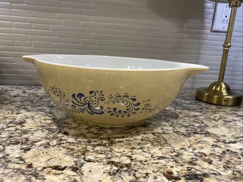 Vtg Pyrex 444 Homestead 4 Qt Cinderella Mixing Bowl Speckle Tan Beige Blue