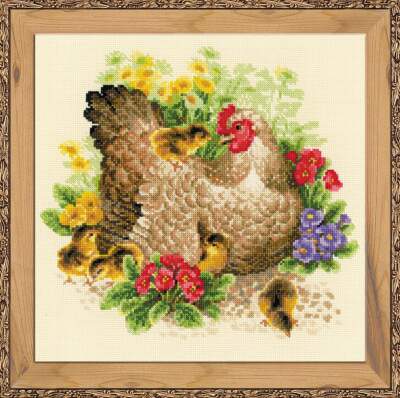 Riolis Counted Cross Stitch Kit Hen R1480
