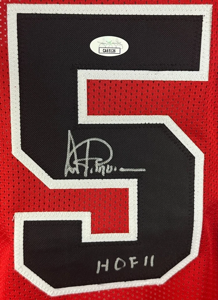 Artis Gilmore inscribed autographed signed jersey NBA Chicago Bulls JSA COA - Image 2 of 4