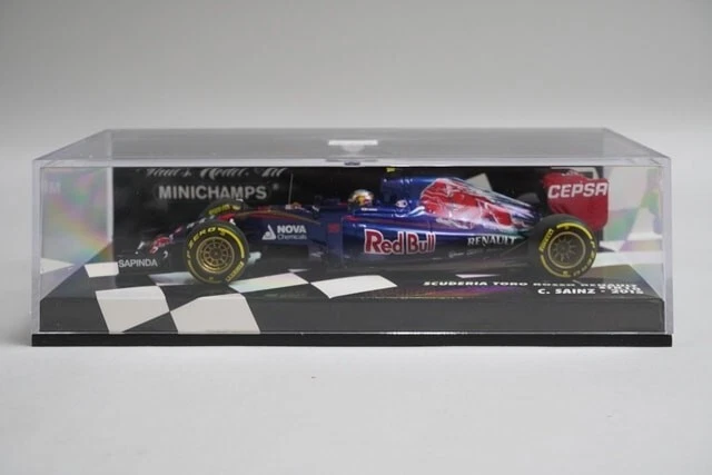 1:43 MINICHAMPS 417150055 Scuderia Toro Rosso Renault STR10 2015 #55 model car - Image 4 of 4