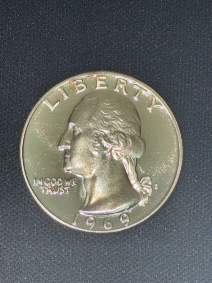 1969s Uncirculated Washington Quarter - Image 2 of 4