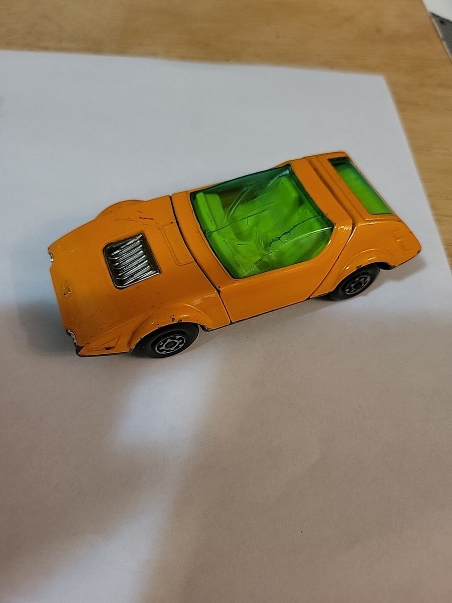 Nissan Kicks ミニカー 1/43 オレンジ Takara Tomy Tomica No.6 Nissan Kicks (Blister Package) Mini