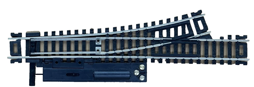 5 ATLAS WORKING L/H SNAP HO SCALE NICKEL SILVER #4 TURNOUTS W/ MOTORS- FREE SHIP - Image 2 of 3