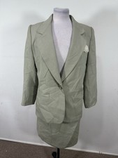 Le Suit Women  s Light Green Color Long Sleeve Jacket Skirt Suit Set Size 10