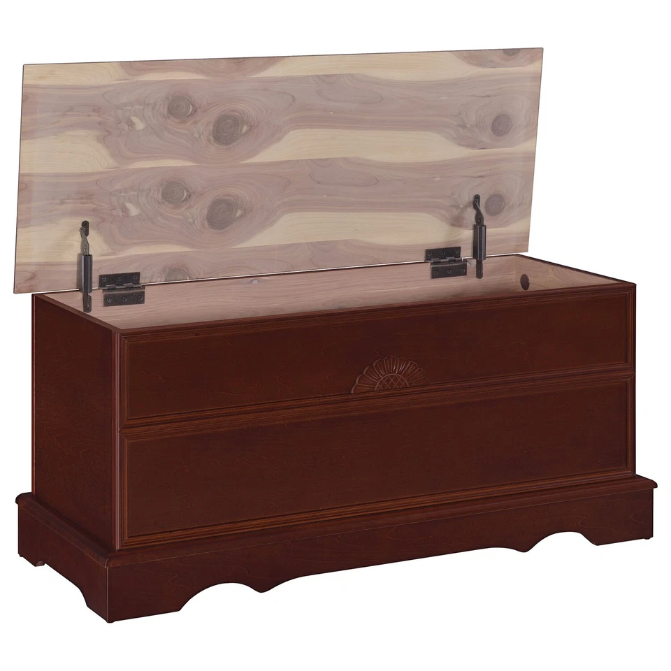 Coaster Cedar Chest with Locking Lid Rectangular - Image 2 of 4