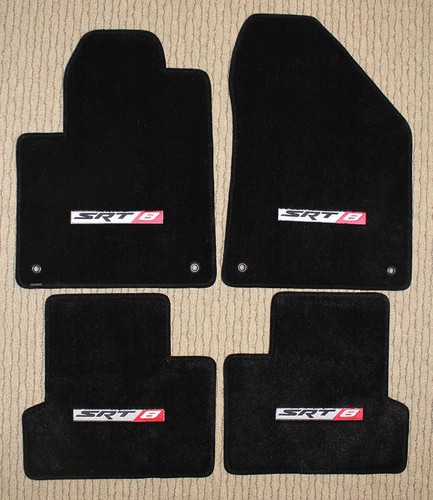Black Lloyd Ultimat Carpet 4pc Logo Floor Mats for 2015-2021 Jeep Cherokee SRT8 - Picture 1 of 2