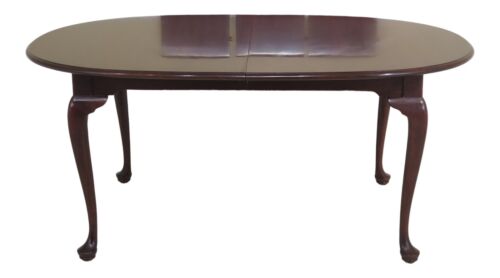 L31304EC: STICKLEY Oval Solid Cherry Dining Room Table - Picture 1 of 12