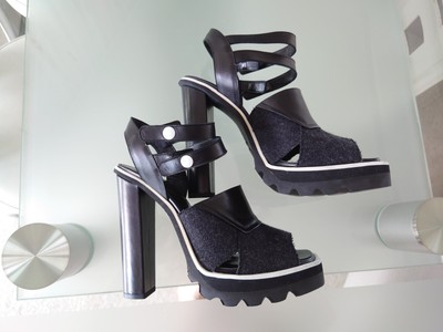 ISEBERG Damen Sandalen, Gr.41 Leder, Schwarz -Weiss. Neu!
