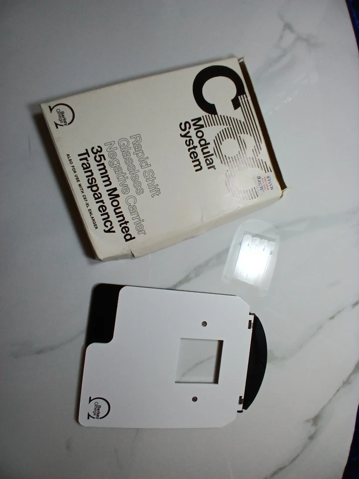 C67 c760 2x2" Soporte Deslizante Montado con Caja Original. DIAPOSITIVAS Experiment en blanco y negro  Foto 2 de 4