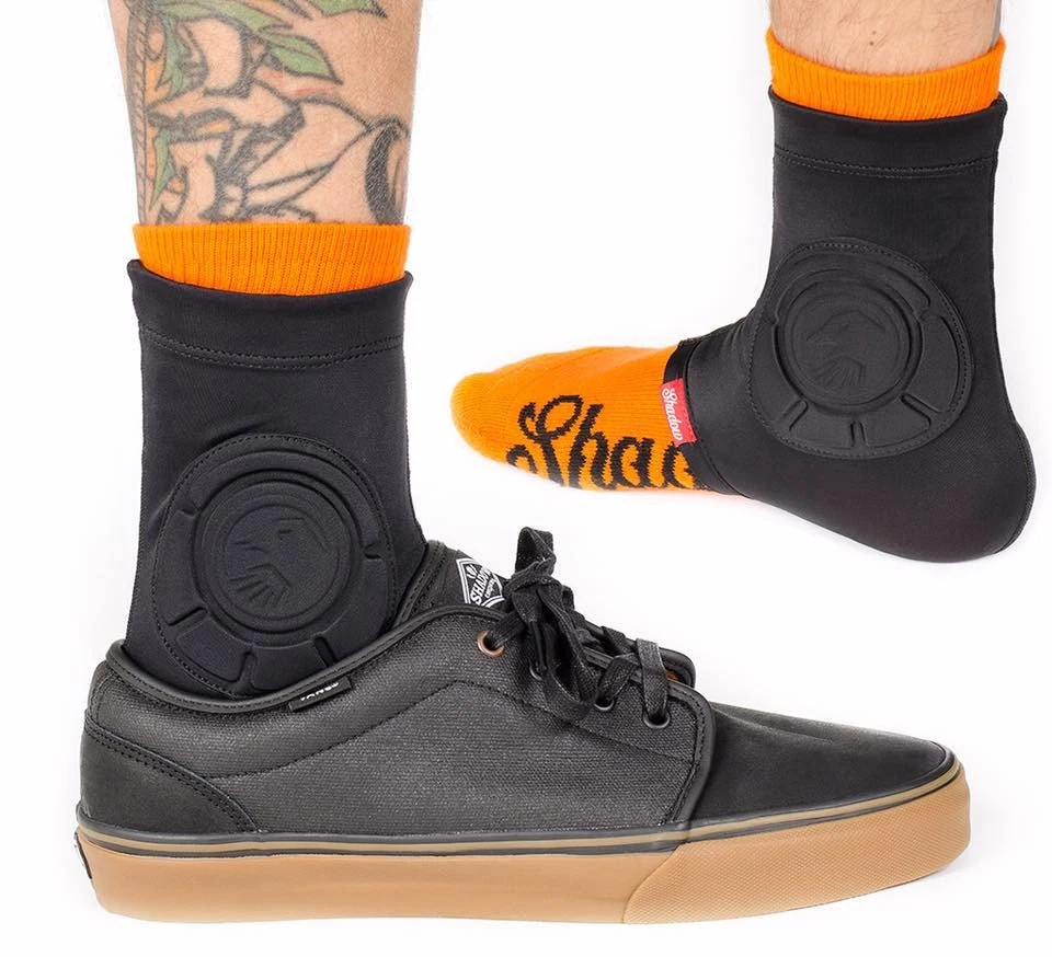The Shadow Conspiracy Invisa-Lite Shin Guards - Thumbnail 3