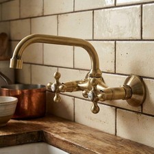 Antique Brass Kitchen Tap C Type Swivel Spout Retro Head