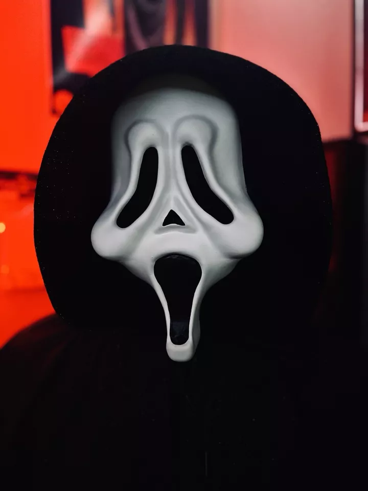 Ultimate Scream (1996) Killer KNB Mask - Image 3 of 4