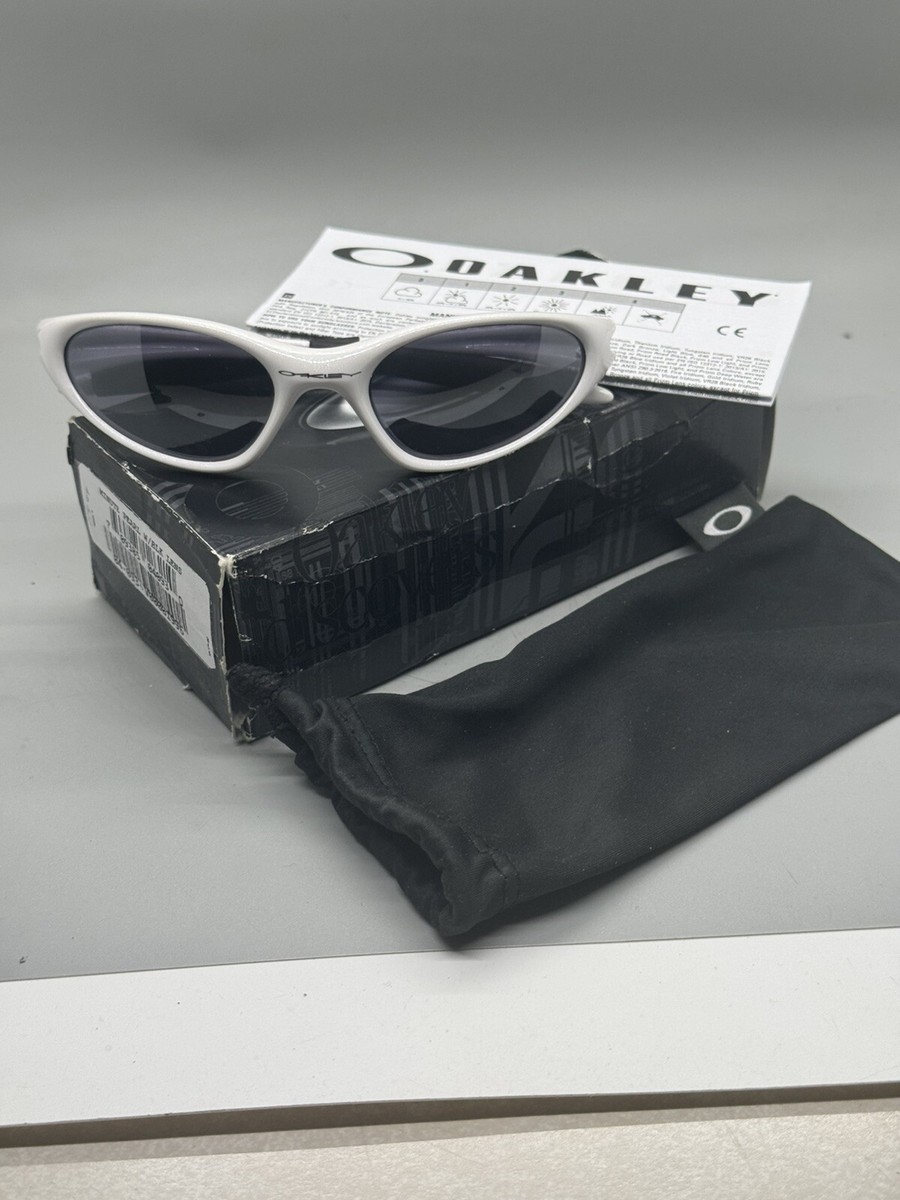 Brand New Oakley Minute 1.0 Pearl W/Black Iridium Lenses