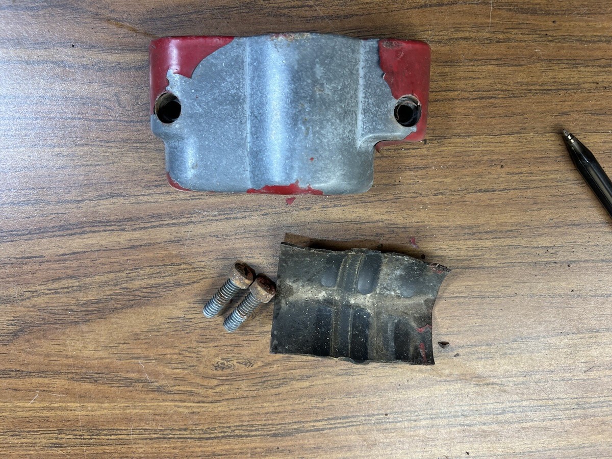 v28様 Piper PA-28 Cherokee Stabilator Attachment Fitting PN 62645