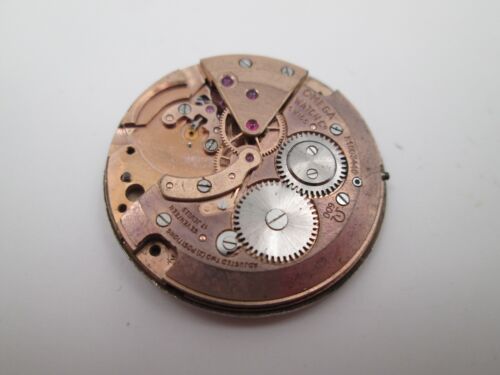 Máquina y esfera Omega. Cuerda manual. Calibre 600. Dial gris. Suiza. 1960 - Imagen 5 de 6