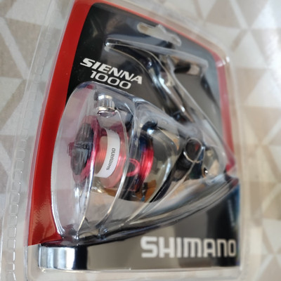 Shimano SIENNA FG CLAM Spinning Reel (SNC3000FGC) Fishing