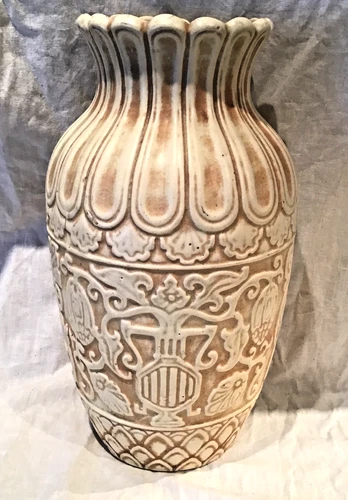 WELLER CLINTON IVORY VASE 12 1/2" TALL EARLY WELLER VERY GOOD CONDITIION