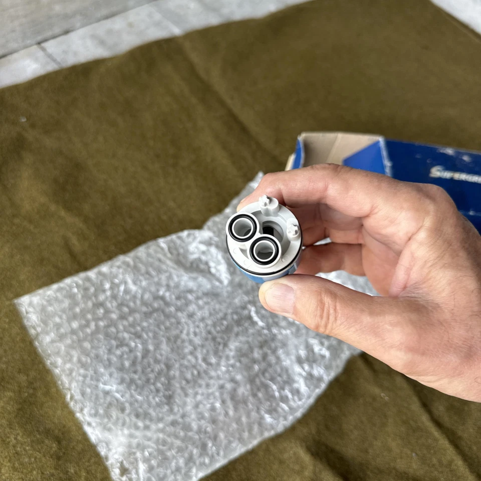 Válvula de grifo Opella Foto 3 de 4