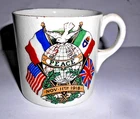 WW1 MILITARY SOUVENIR PRESENTED TO SCHOOL CHILDREN NOV 11  PEACE MUG 1914 -1918
