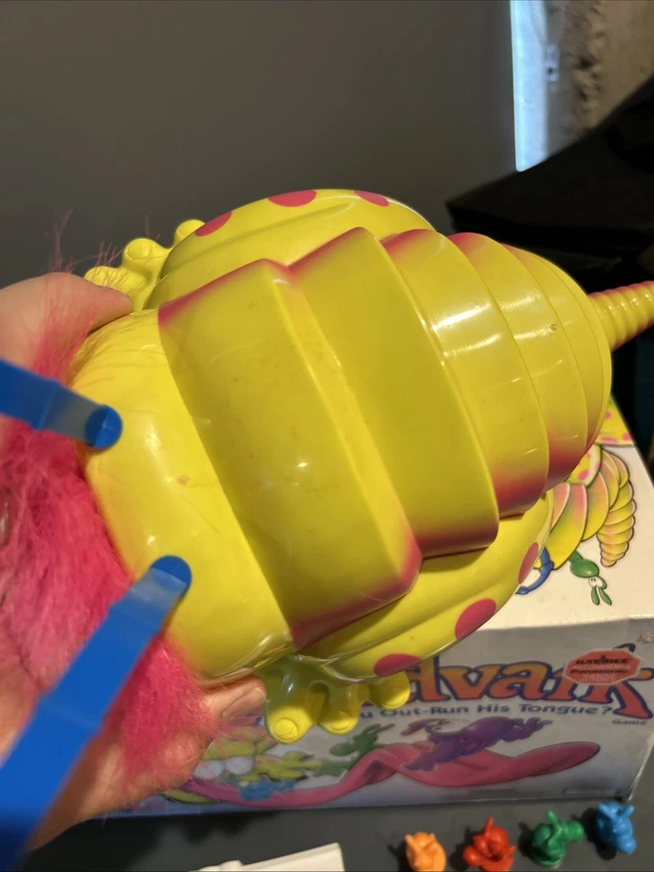 Vintage 1992 SNARDVARK w/ Box Instructions Monster Game Gigglee Eyes - Image 3 of 4