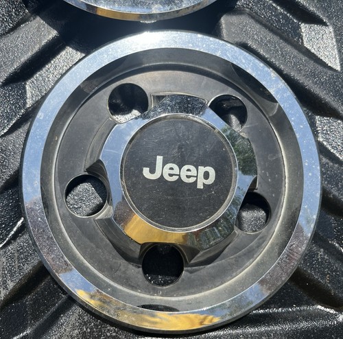 Jeep Cherokee Hubcap Lug Rim Center Hub Cap Wheel Cover OE CHROME SF8952-000-153 - Picture 4 of 7