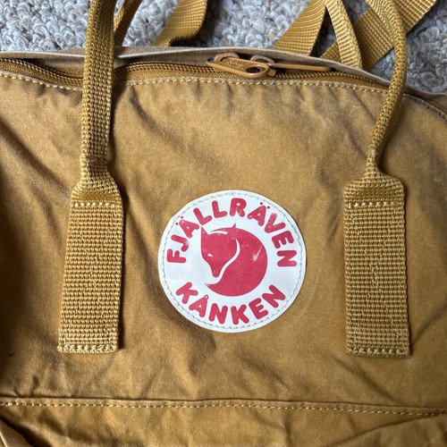 Fjallraven Kanken Classic Backpack Canvas Acorn Yellow 23510 Zip Medium - Picture 4 of 10