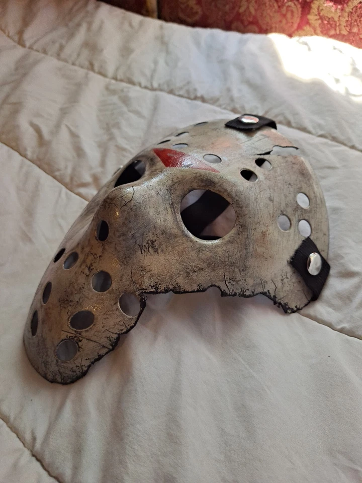 **DEFECTIVE* Friday the 13th Pt.7**READ DESCRIPTION** Ask For Different Design - Image 3 of 4
