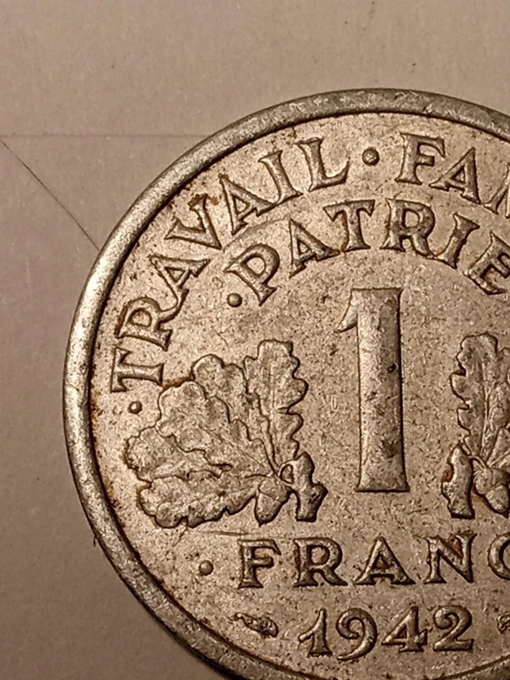 Moneda de 1 franco de Francia 1942 circulada Foto 4 de 4