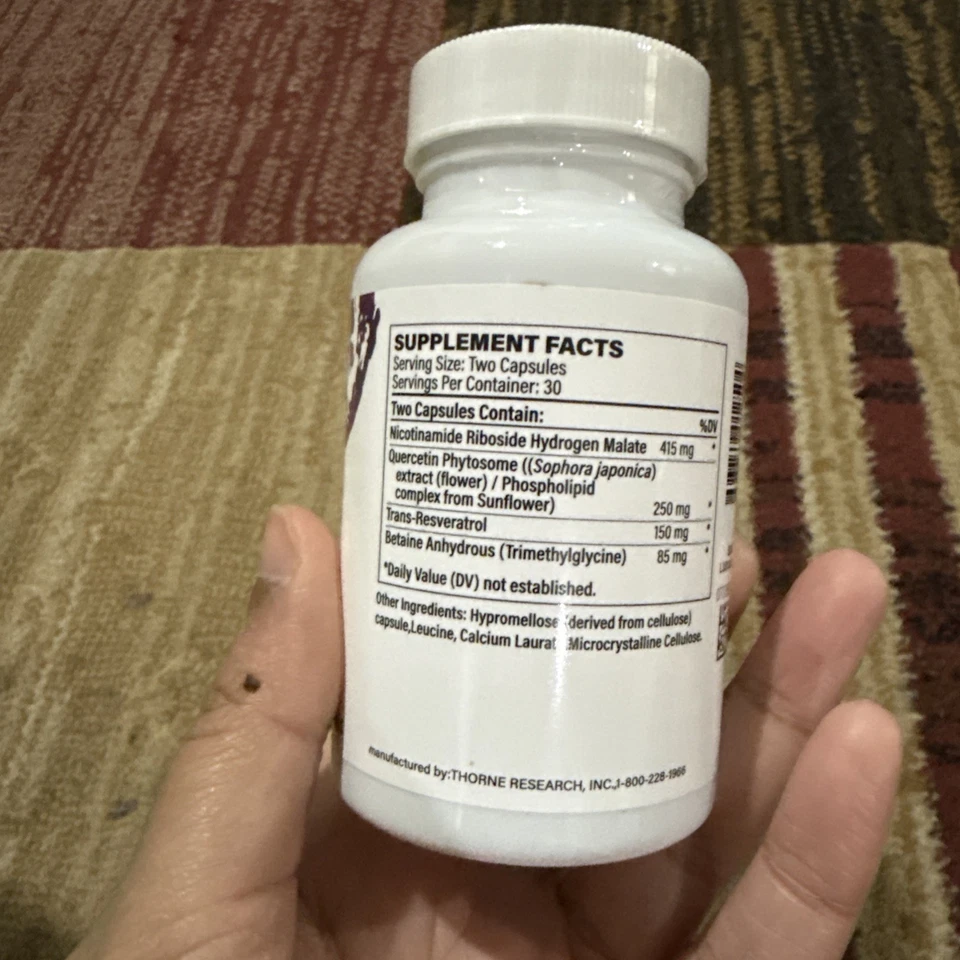 Suplemento dietético THORNE ResveraCel - 60 cápsulas - caducidad: 27/06 nuevo/sellado Foto 2 de 3