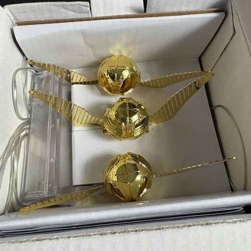 Pottery Barn Harry Potter Golden Snitch String Lights - Thumbnail 3