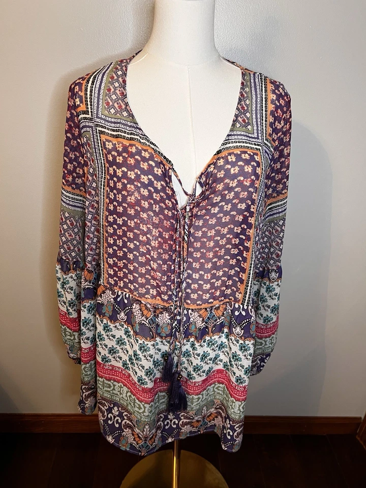 American Rag Cie Women’s Blouse 1X Boho Floral Pheasant Tassels Ties Sheer - Image 2 of 4